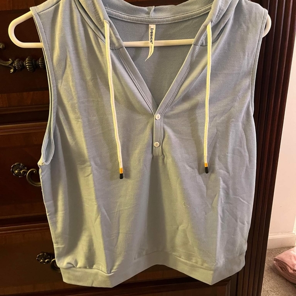 Womens Hoodie Vest - Picture 1 of 2
